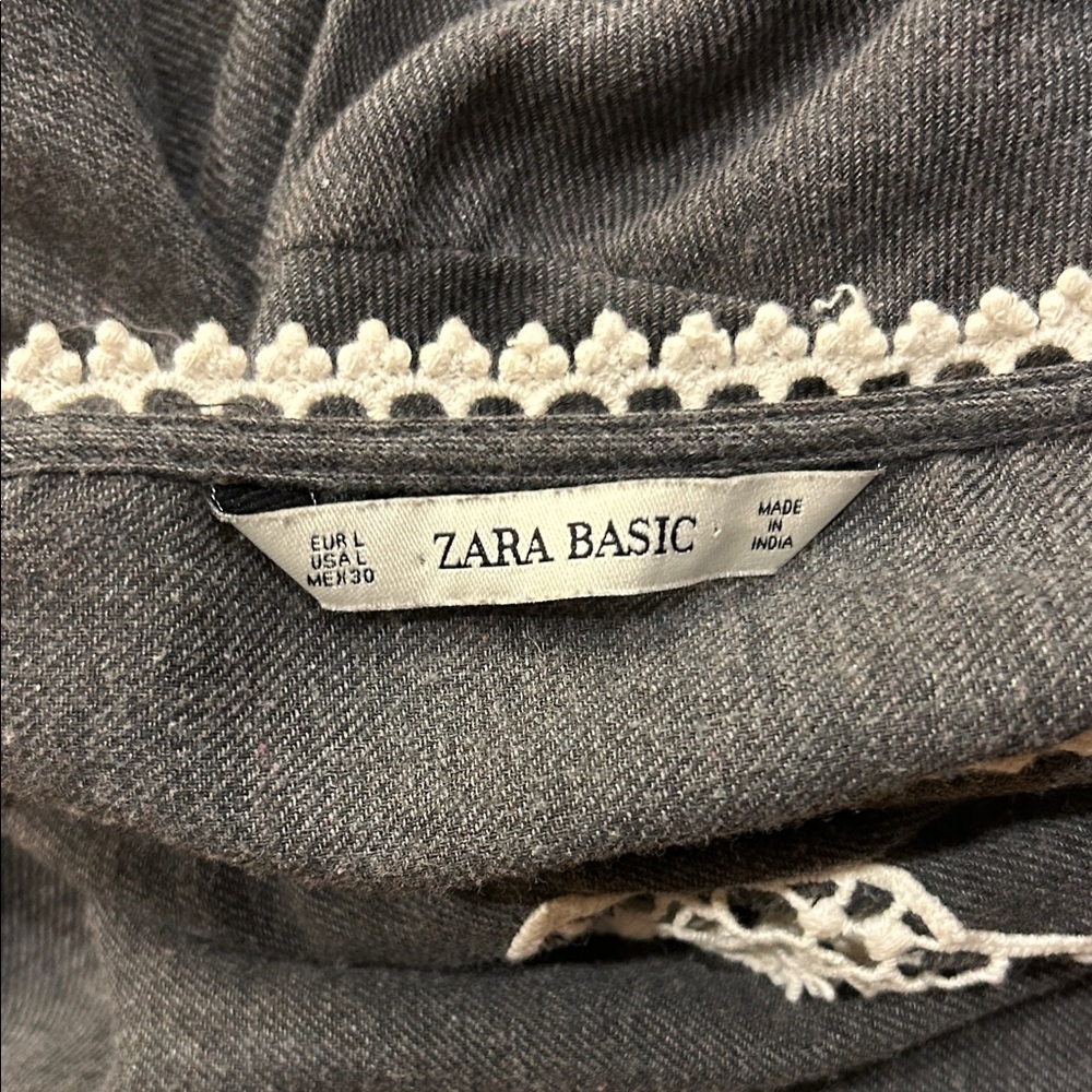 Zara Boho Charcoal Embroidered Peasant Blouse Women’s Large - Picture 3 of 5